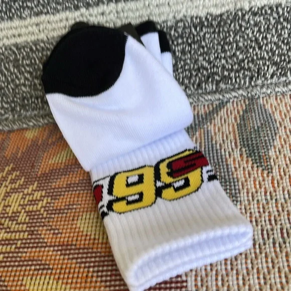 VANS “Off The Wall”  socks - Picture 6 of 10